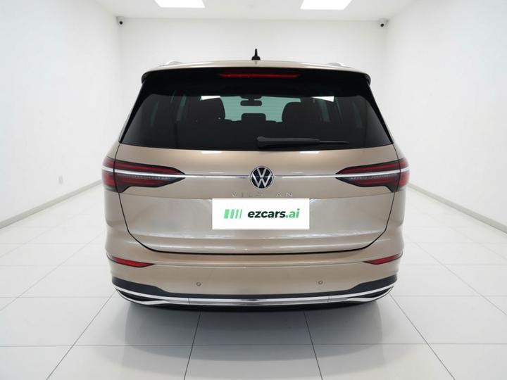 Viloran 2020 380TSI Premium photo 5