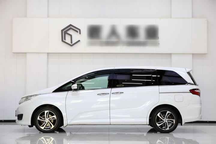 Odyssey 2015 2.4L Supreme photo 4