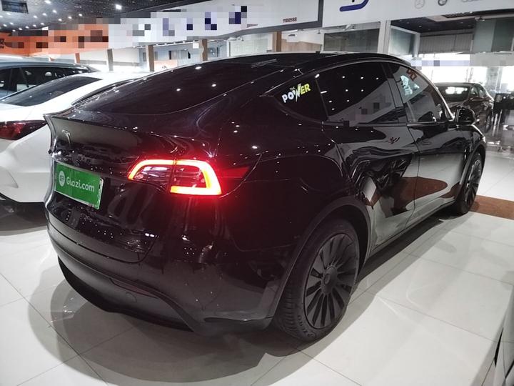 Model Y 2022 Facelift RWD photo 6
