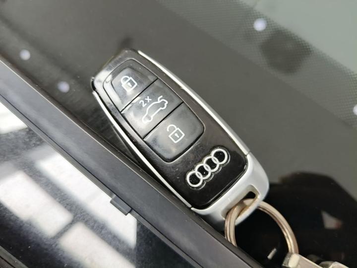 A6L 2023 40 TFSI Luxury photo 8