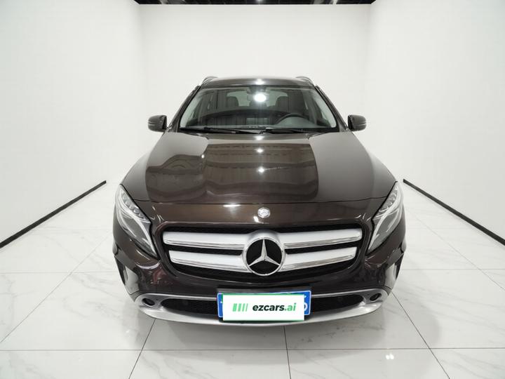 GLA 2016 GLA 220 4MATIC Fashion photo 2