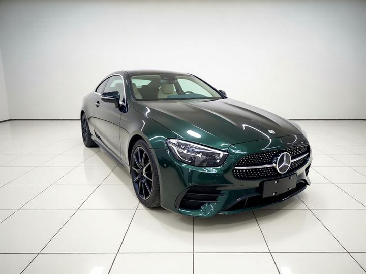 E-Class Imported 2023 E 260 Coupe photo 3