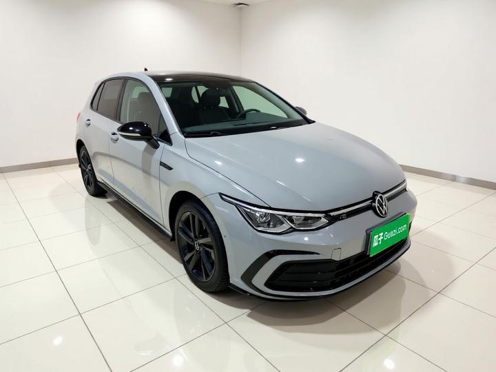 Golf 2023 280TSI DSG R-Line Lite photo 3