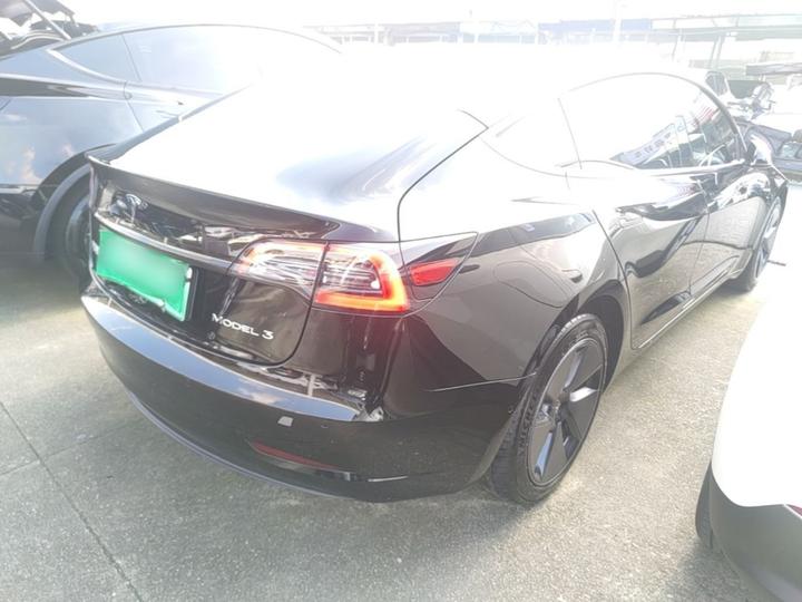 Model 3 2022 RWD photo 4