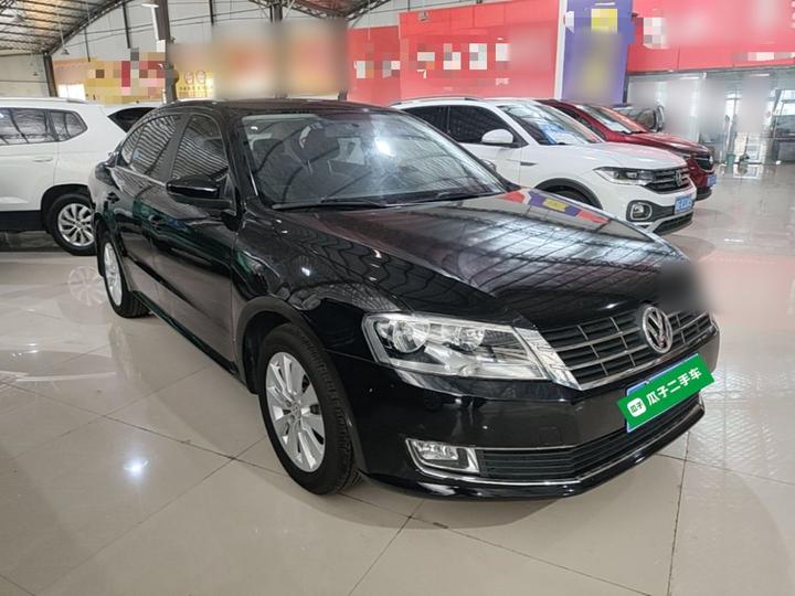 Lavida 2013 Facelift Classic 1.6L AT Comfort photo 3