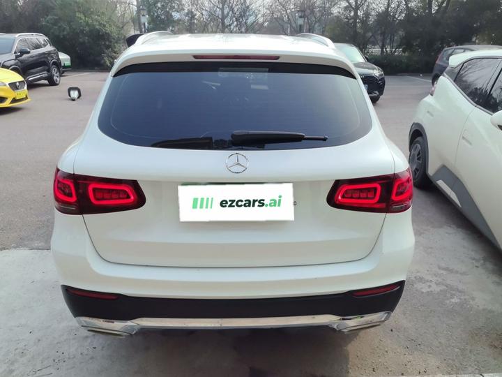 GLC 2021 GLC 260 L 4MATIC Dynamic photo 3