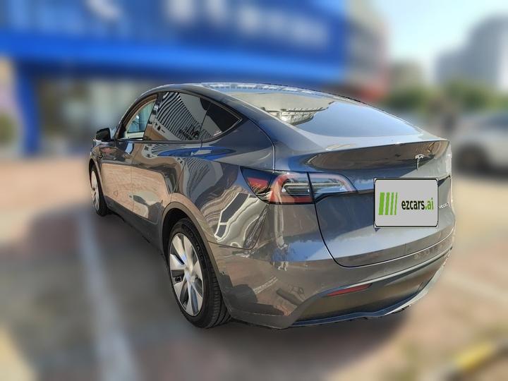 Model Y 2022 Facelift RWD photo 4