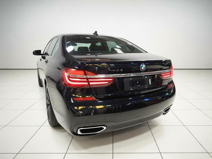 7 Series 2018 730Li Leading M Sport Package photo 5
