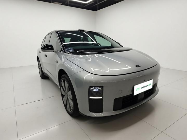 Li Auto i6 2025 AWD Standard photo 3