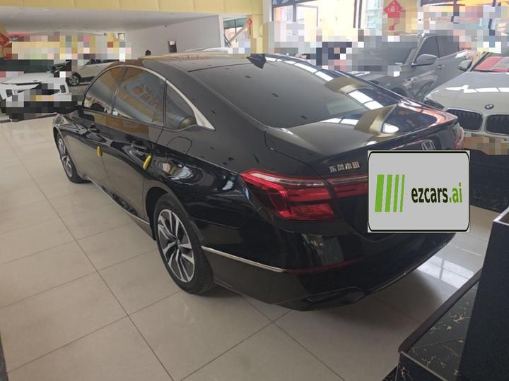 2022 Hybrid 2.0L photo 4