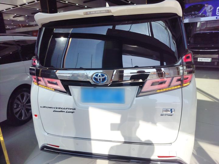 2021 Crown Hybrid 2.5L HV Premium photo 3