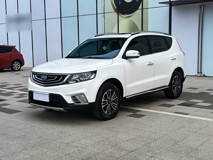Vision X6 2016 1.8L MT Luxury