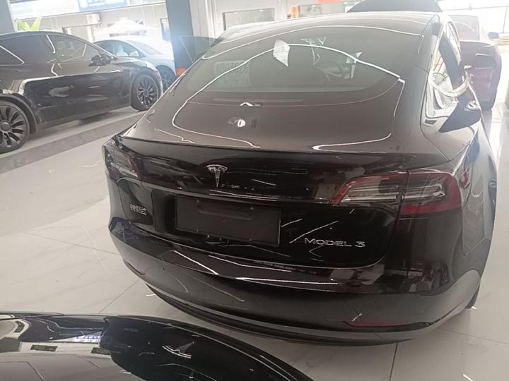 Model 3 2019 Standard Range RWD Upgraded photo 3