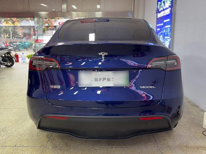 Model Y 2021 Standard Range RWD photo 3