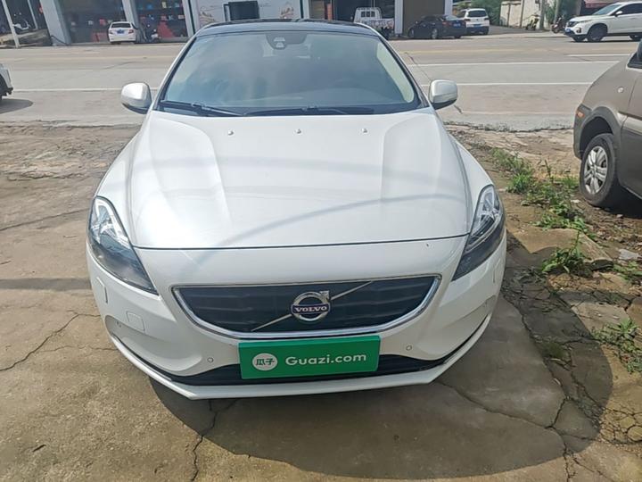 V40 2016 T4 photo 2