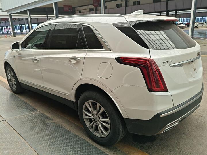 XT5 2021 2.0T RWD Luxury photo 4