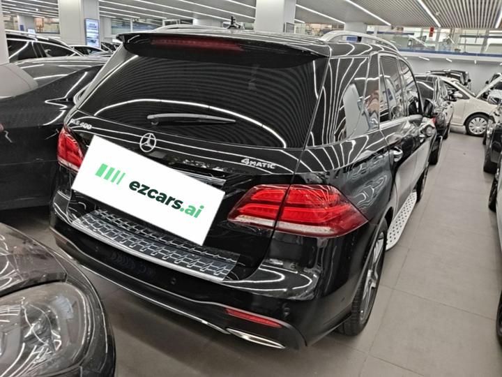 GLE Imported 2017 GLE 400 4MATIC photo 6