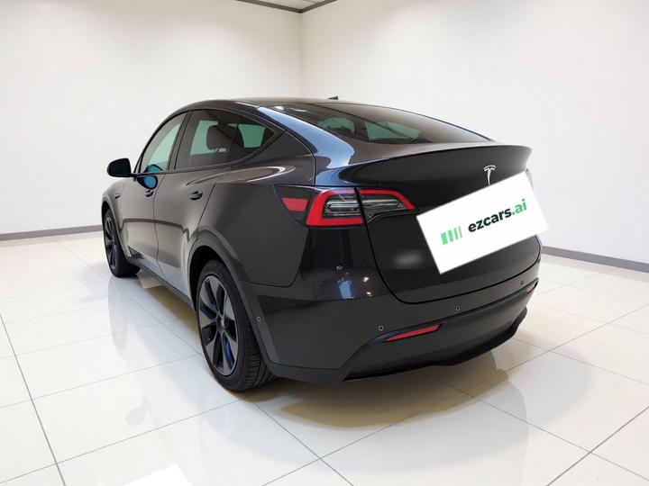 Model Y 2023 RWD photo 4