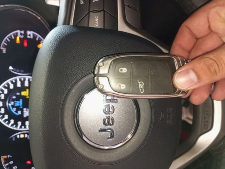 Grand Cherokee Imported 2020 3.0L Elite photo 8