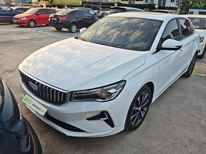 Emgrand 2025 4 1.5L CVT Premium