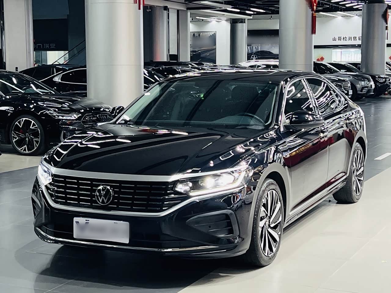 Passat 2024 380TSI Elite
