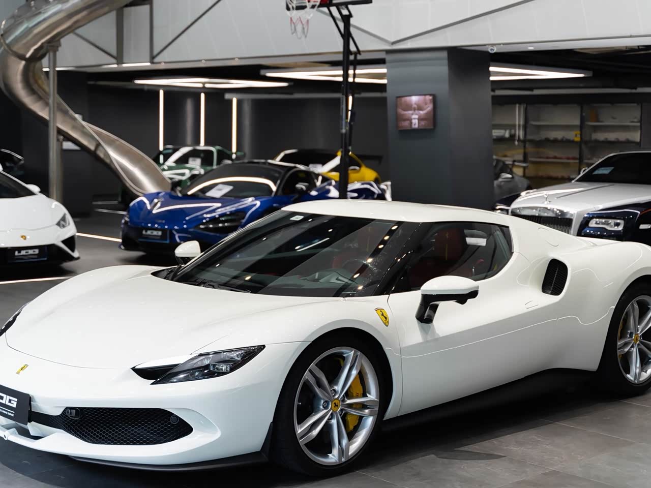 296 2021 3.0T V6 GTB