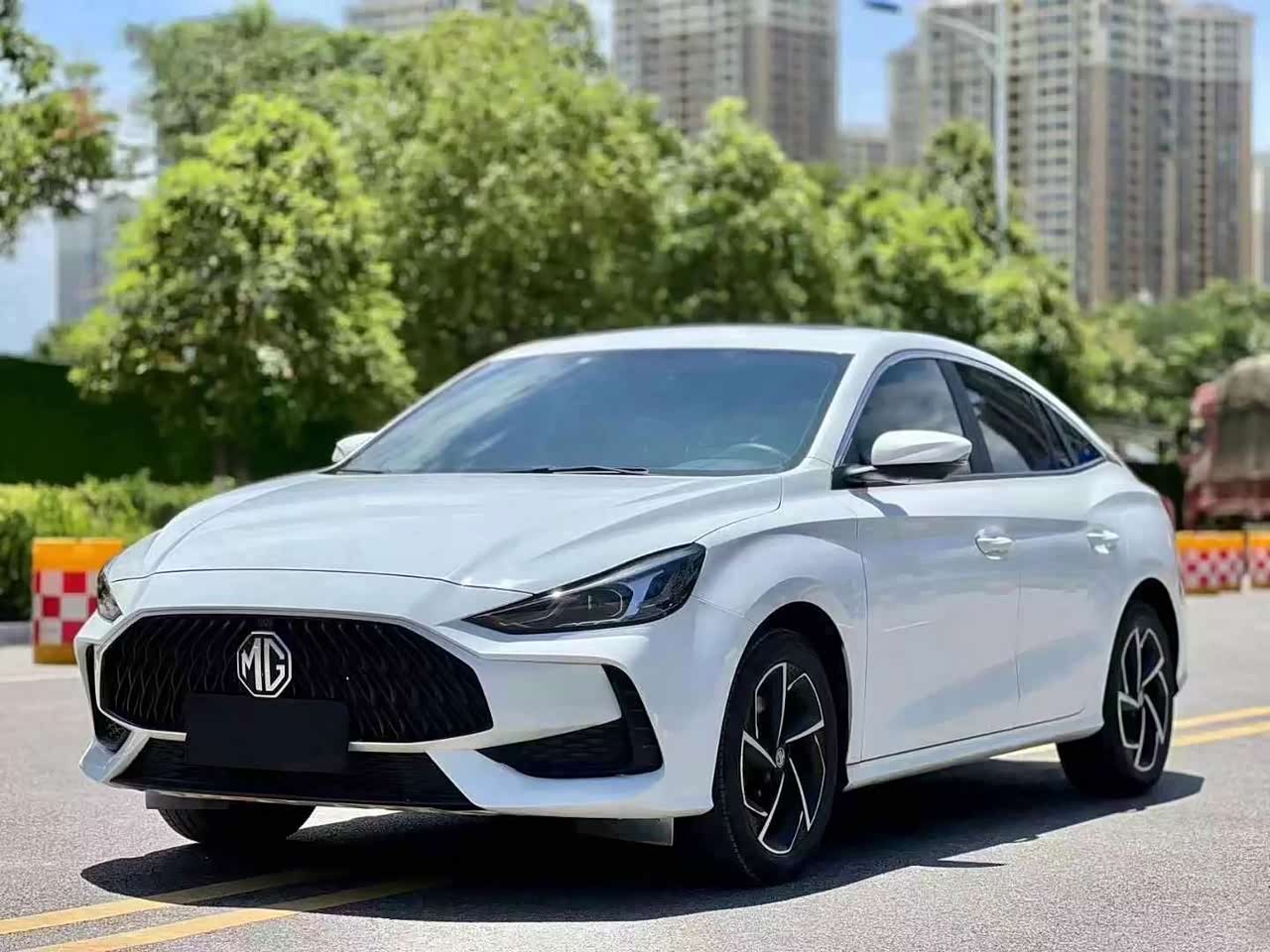 MG5 2021 300TGI DCT