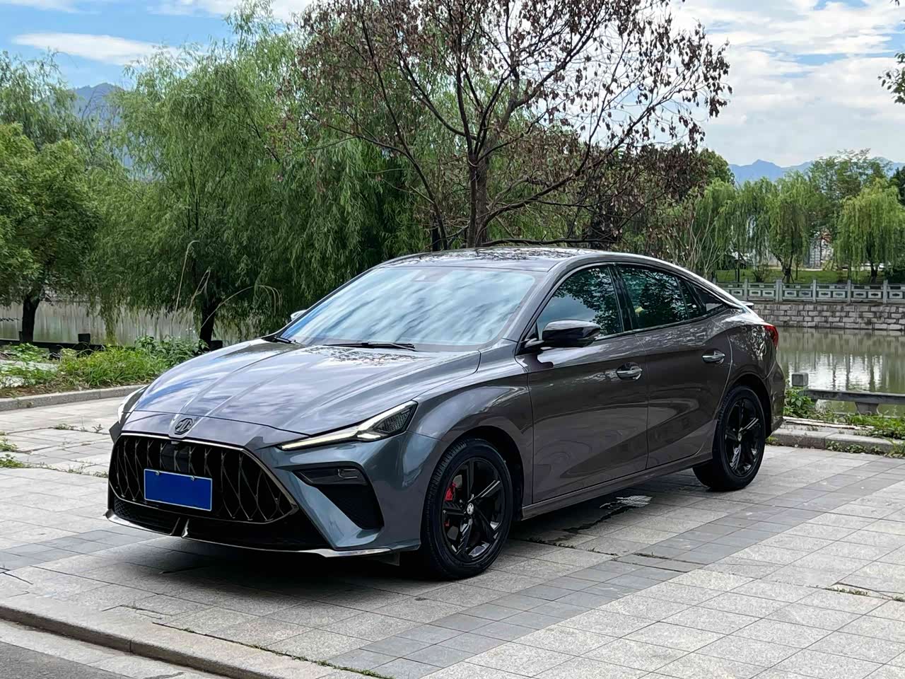 MG5 2022 1.5T Trophy Sport Flagship