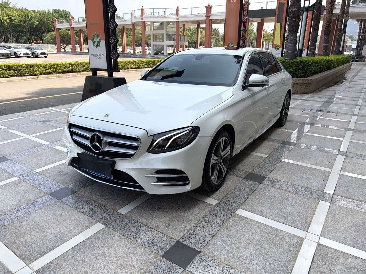 E-Class 2016 E 200 L Sport