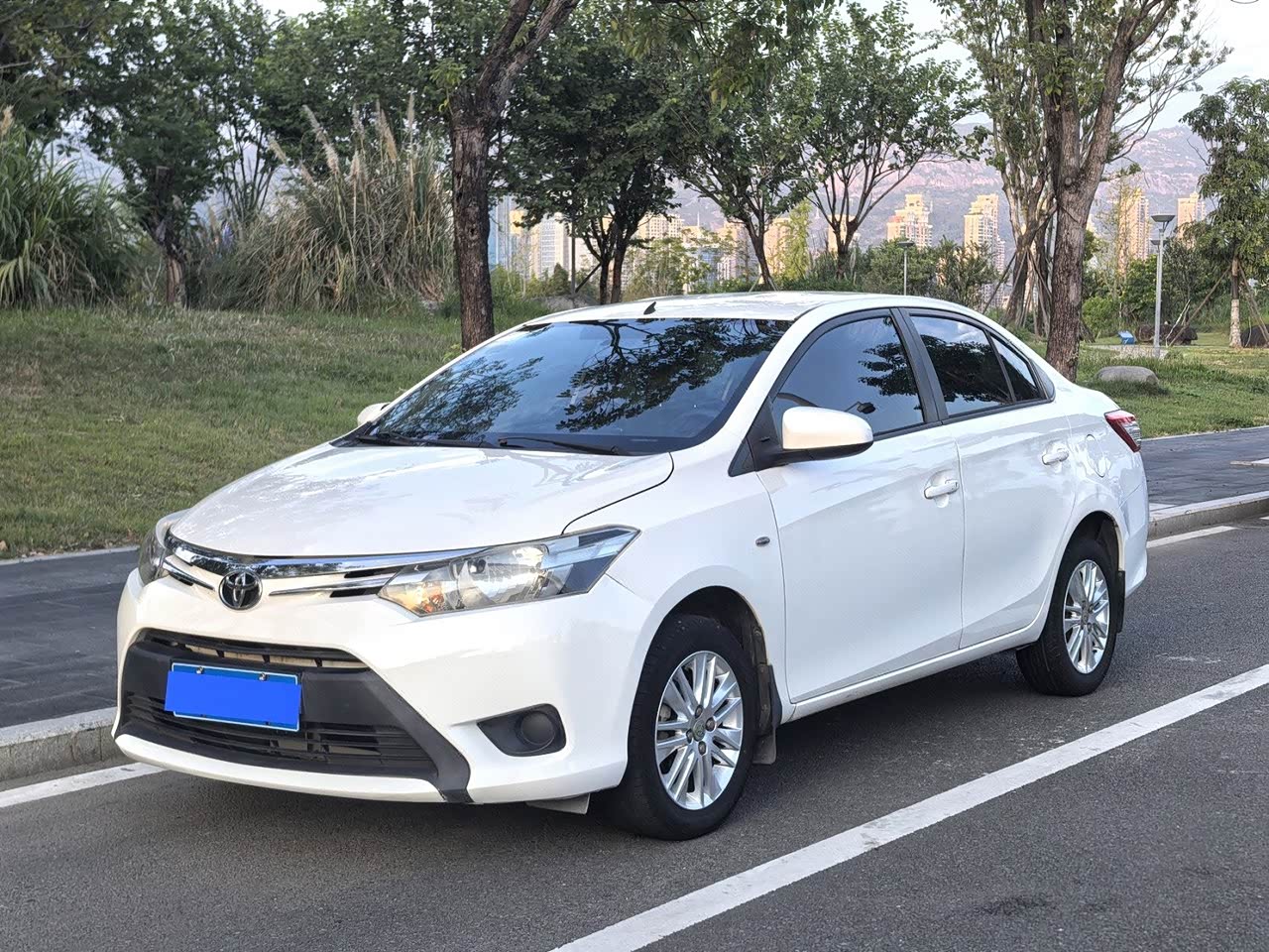 Vios 2016 1.5L AT Starlight