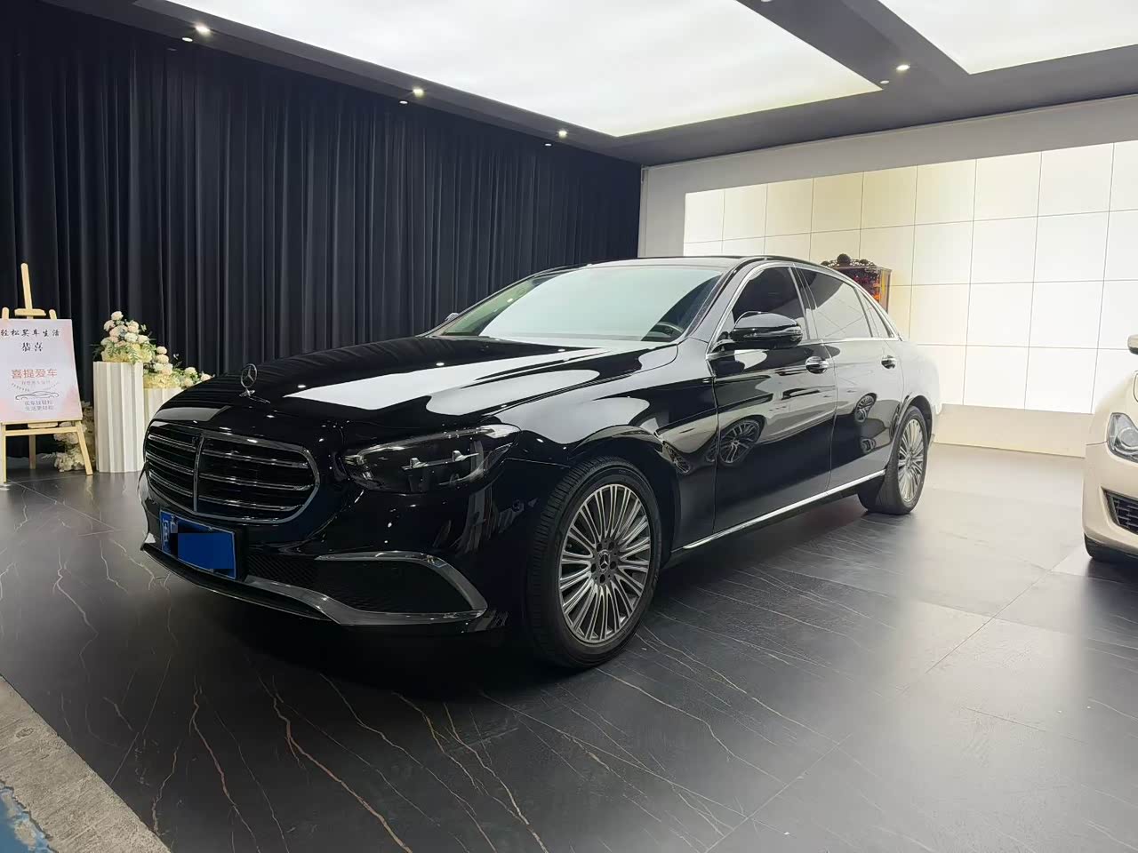 E-Class 2022 Facelift E 300 L Luxury