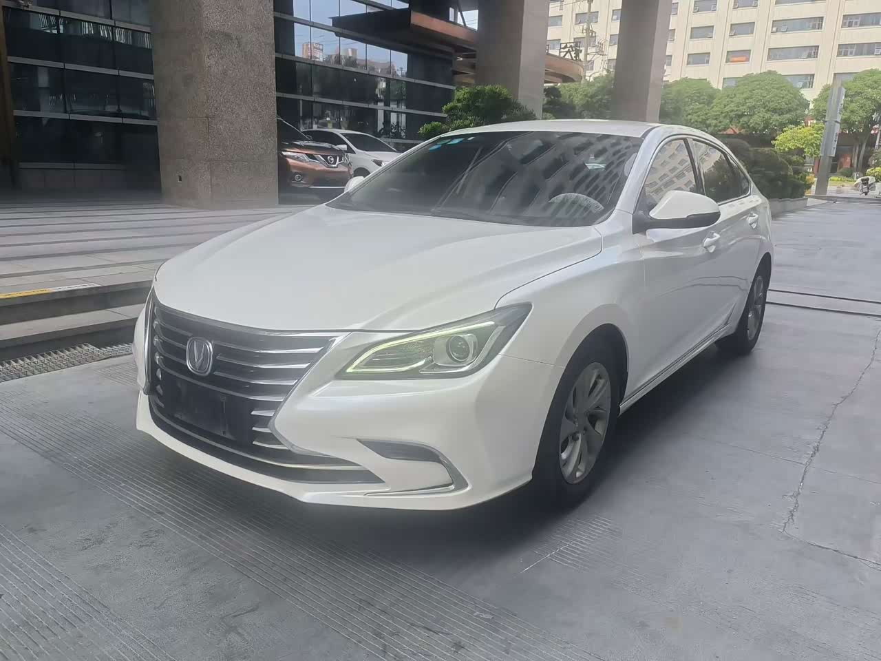 Raeton CC 2018 1.5T MT China V