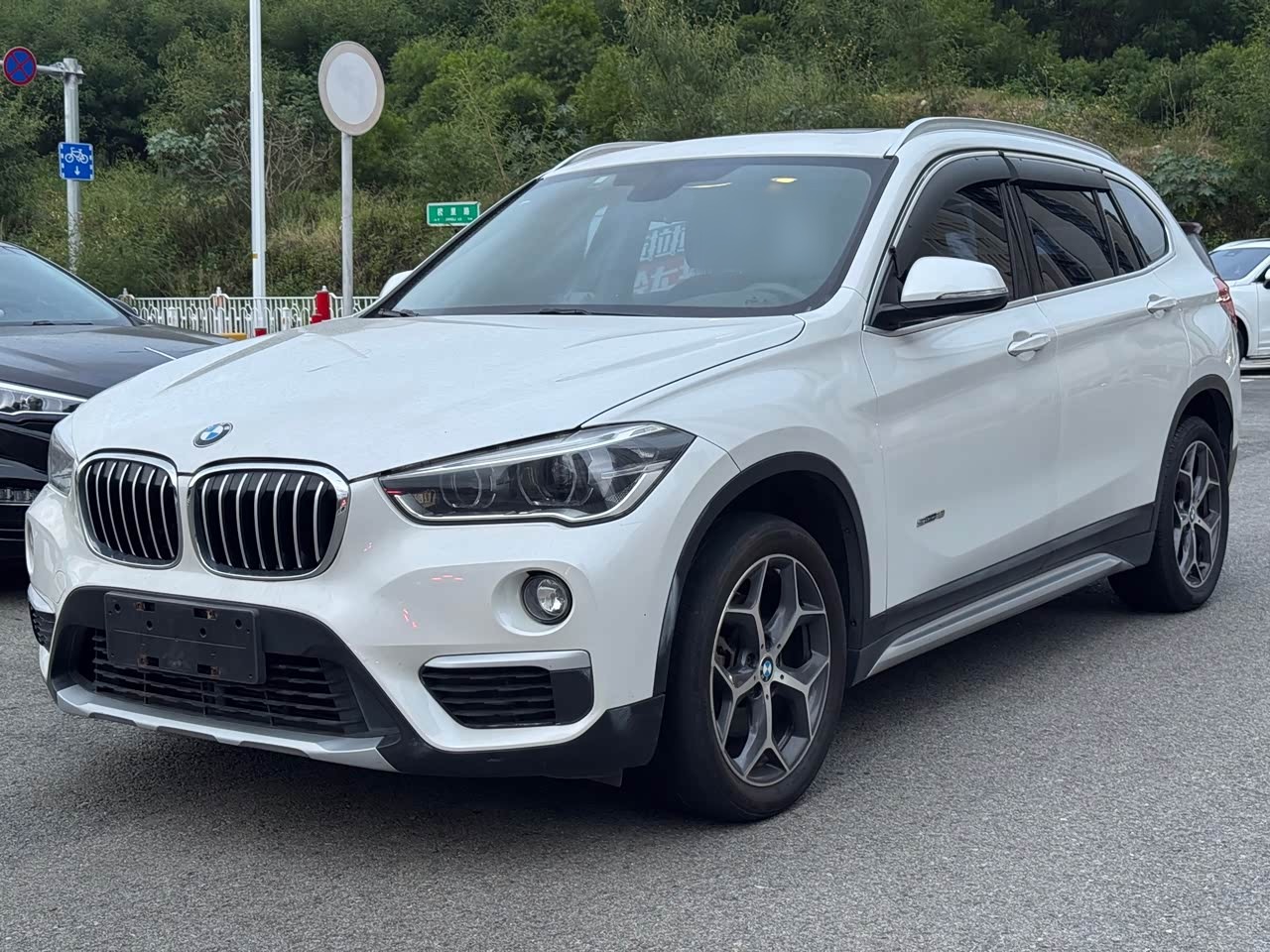 X1 2018 sDrive18Li Exclusive