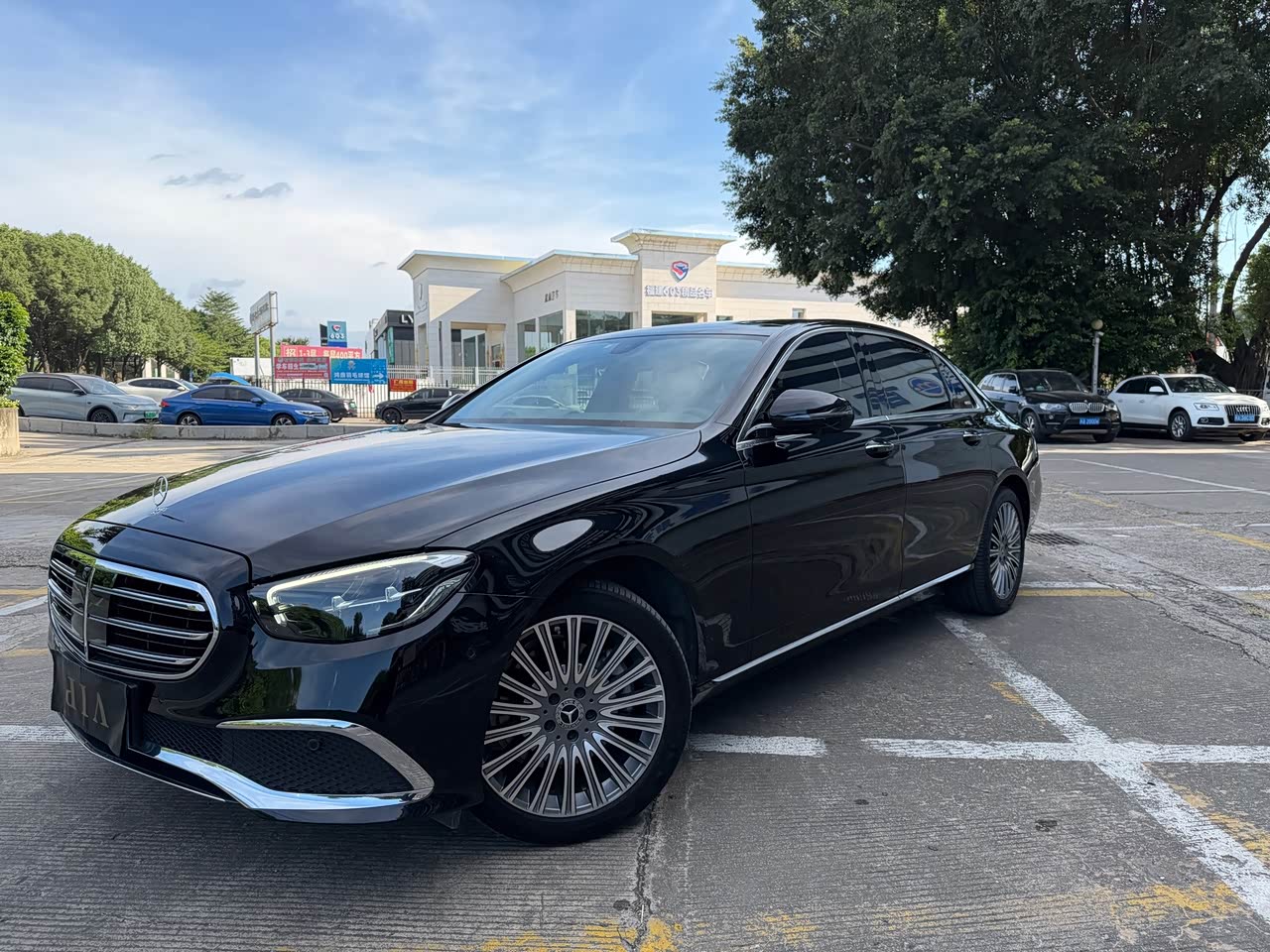 E-Class 2023 E 300 L Luxury