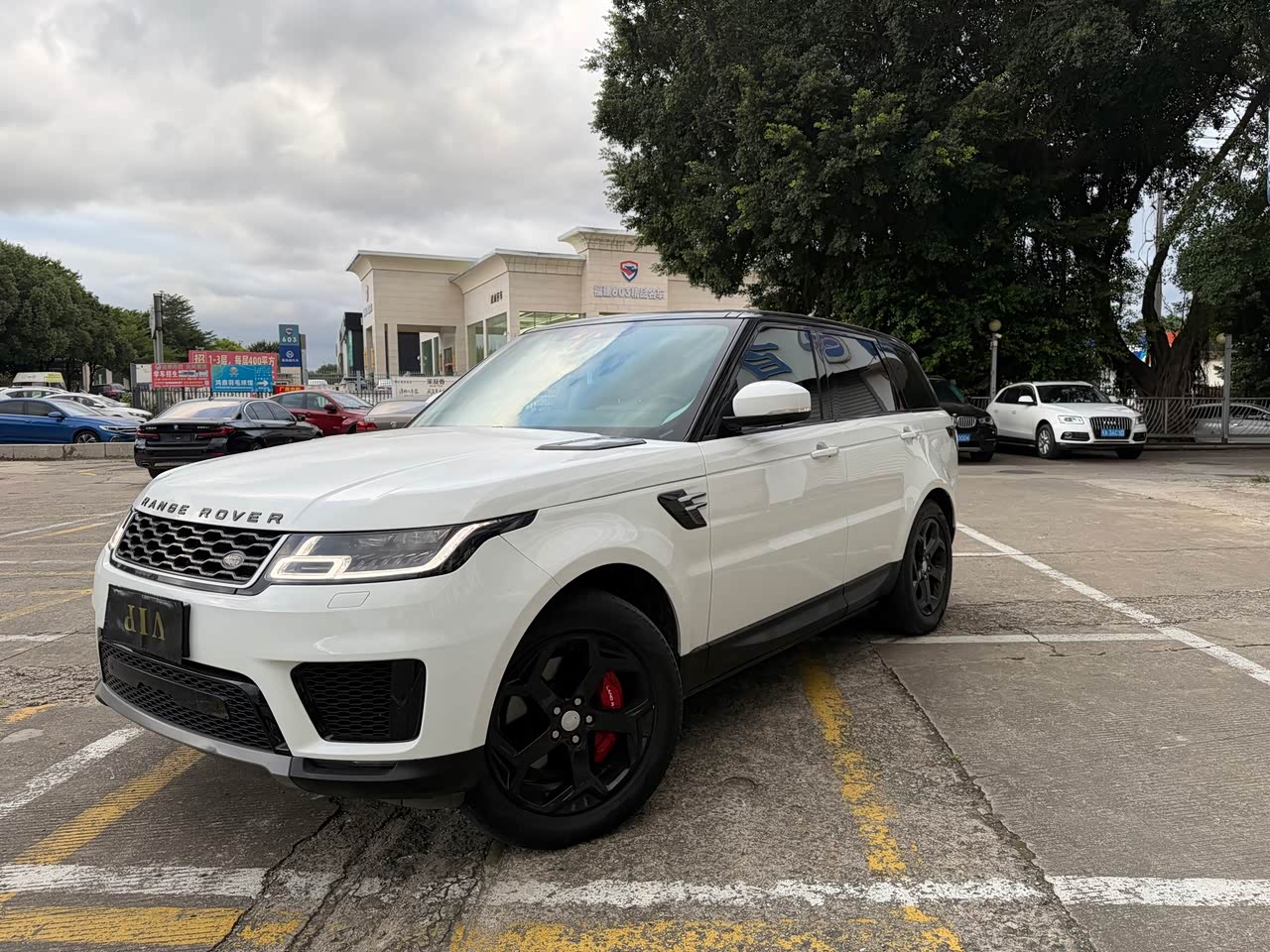 Range Rover Sport 2022 3.0 L6 SE