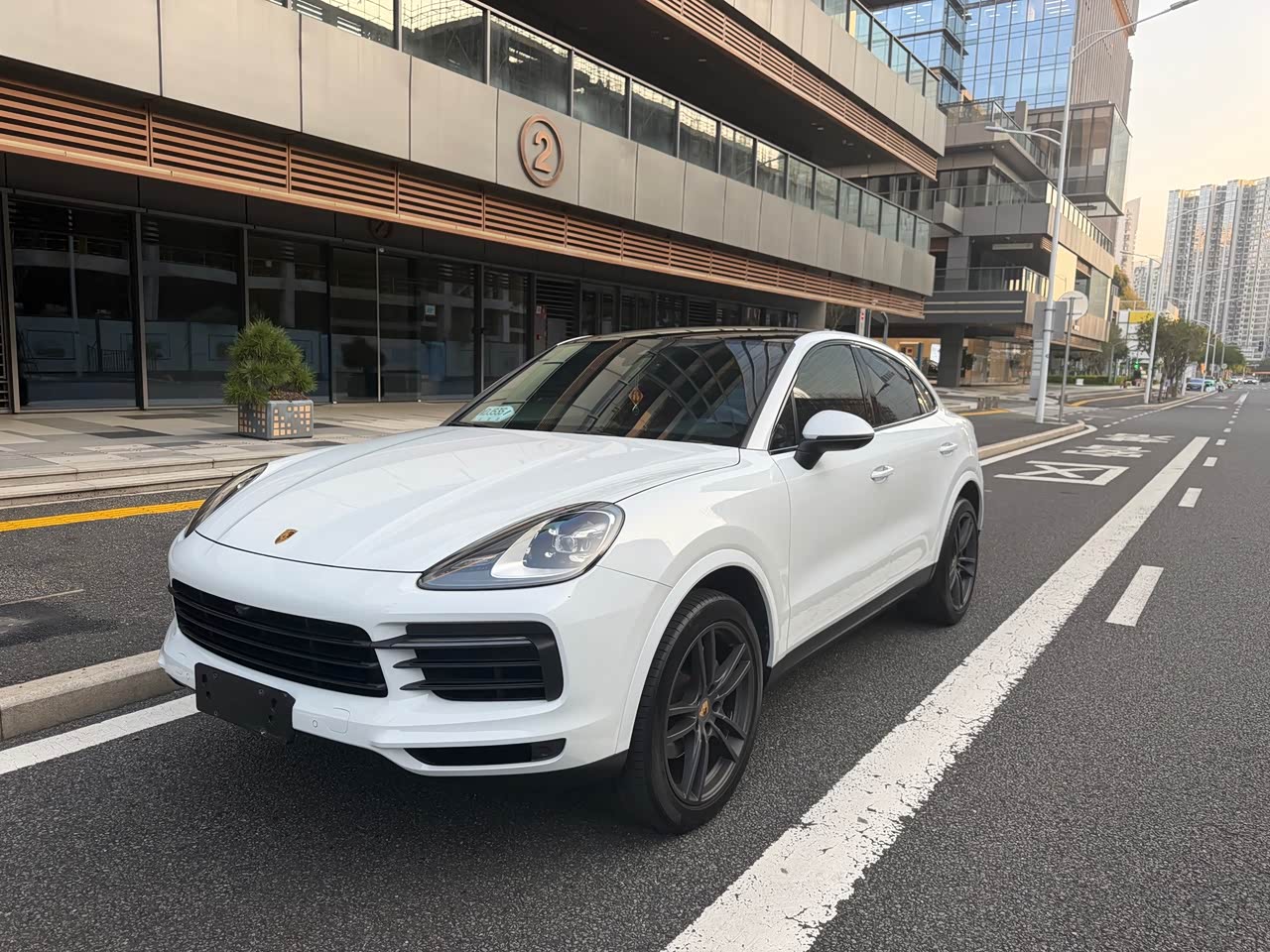 Cayenne 2022 Cayenne Coupé 3.0T Platinum