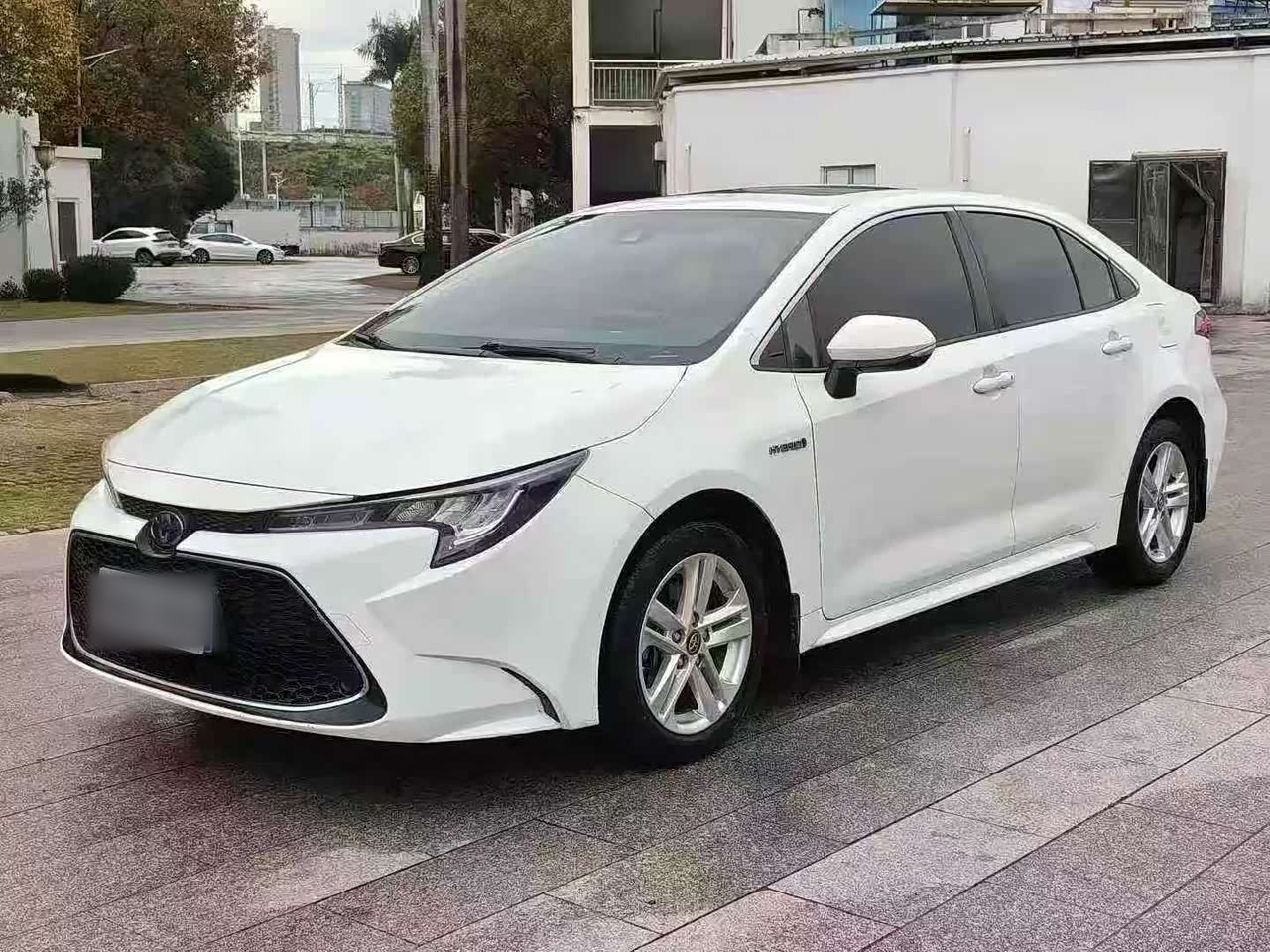 Levin 2022 Hybrid 1.8H E-CVT Luxury