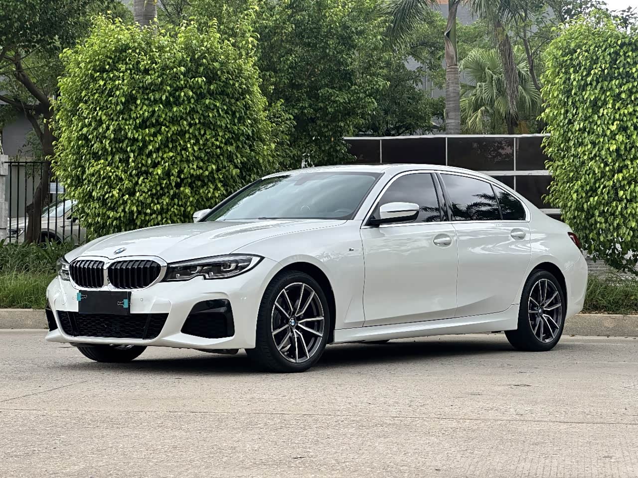 3 Series 2021 320Li M Sport Package