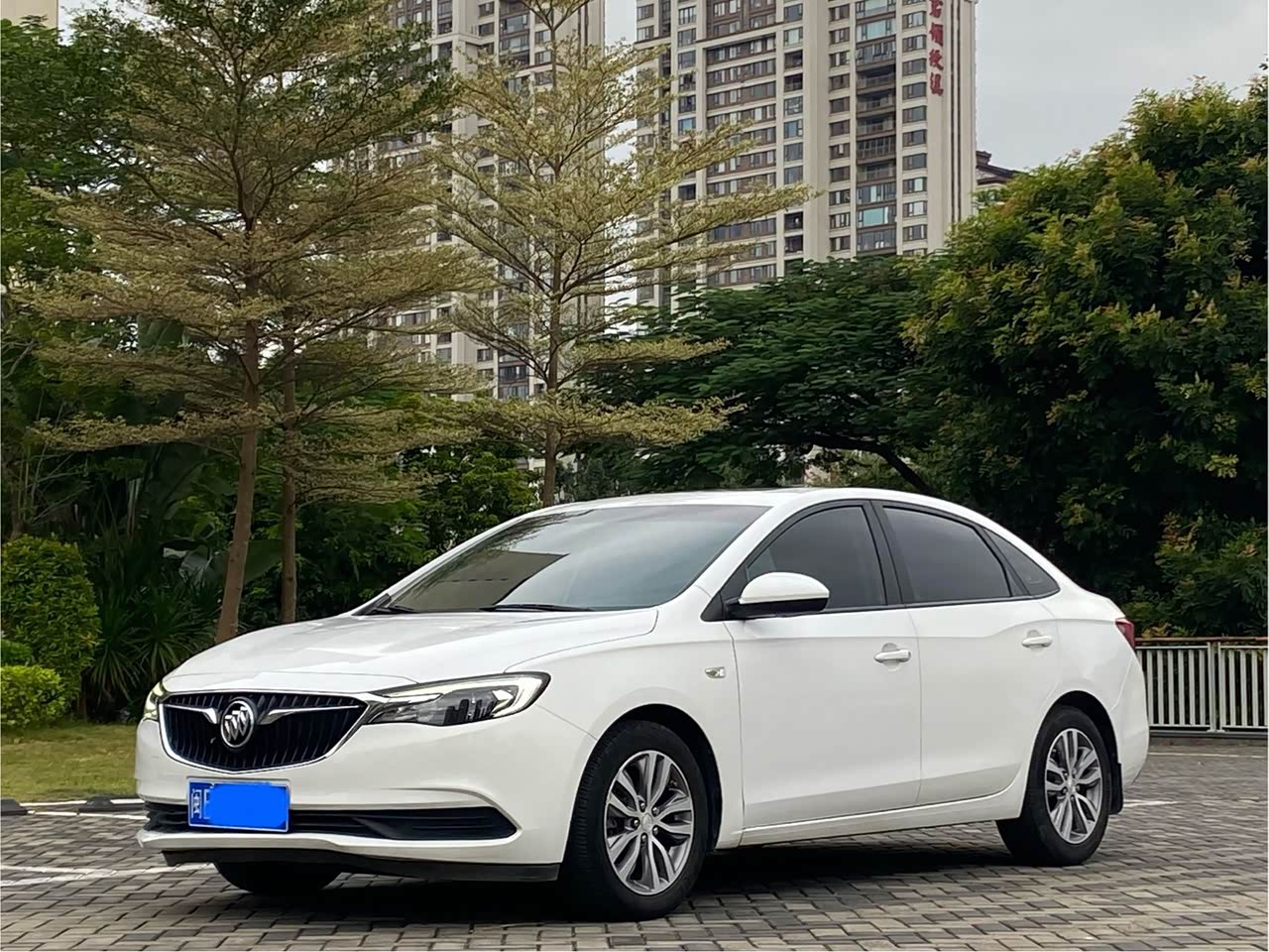 Excelle 2019 18T AT Elite China VI