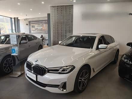 5 Series 2022 Facelift 530Li xDrive Luxury