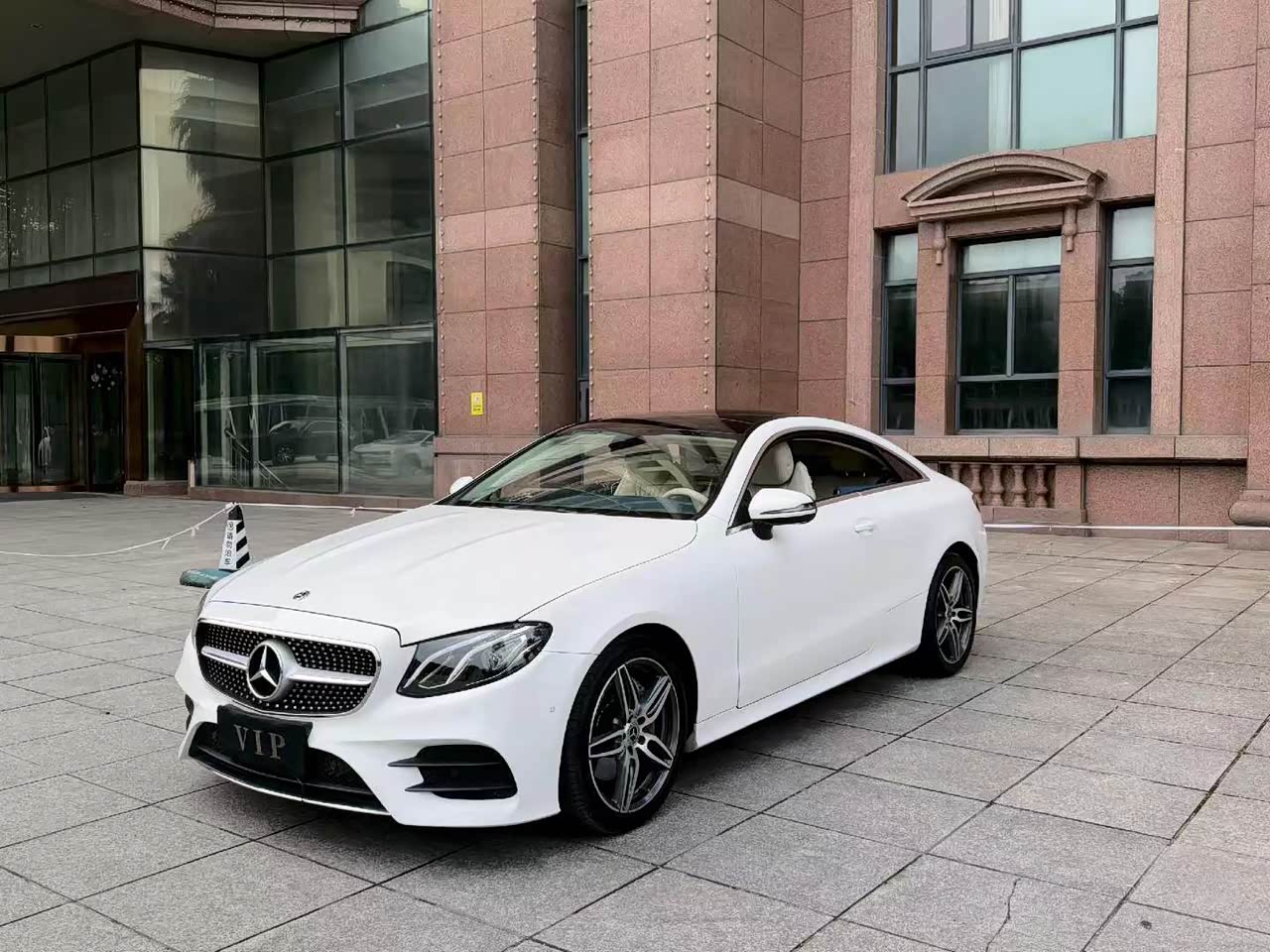 E-Class Imported 2017 E 200 Coupe
