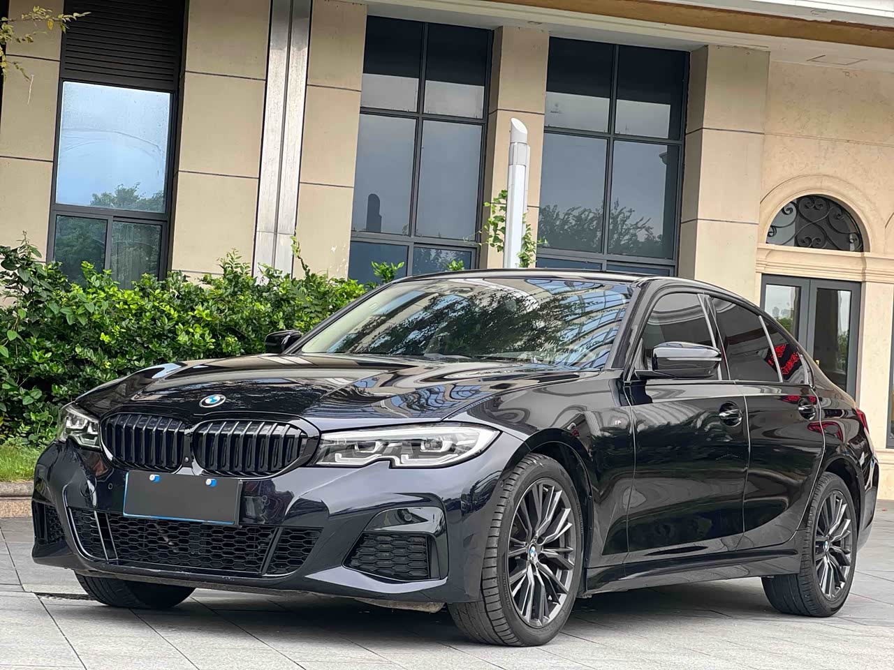 3 Series 2022 Facelift 325Li M M Sport Night Package
