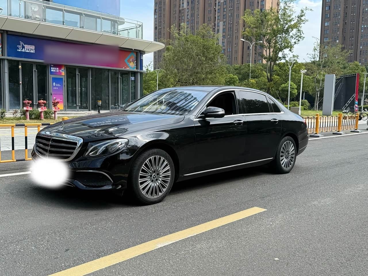 E-Class 2020 E 300 L Luxury