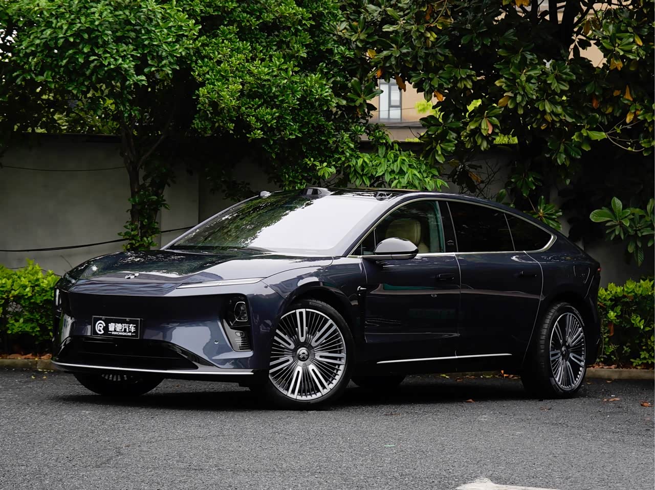 ET9 2025 102kWh