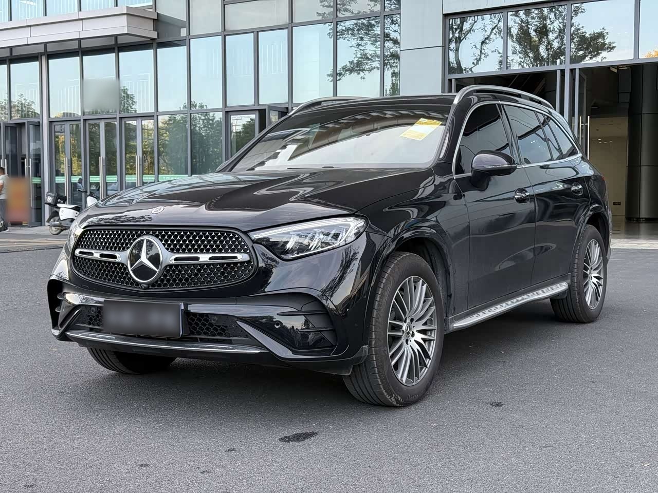 GLC 2025 GLC 300 L 4MATIC Dynamic 5-Seater