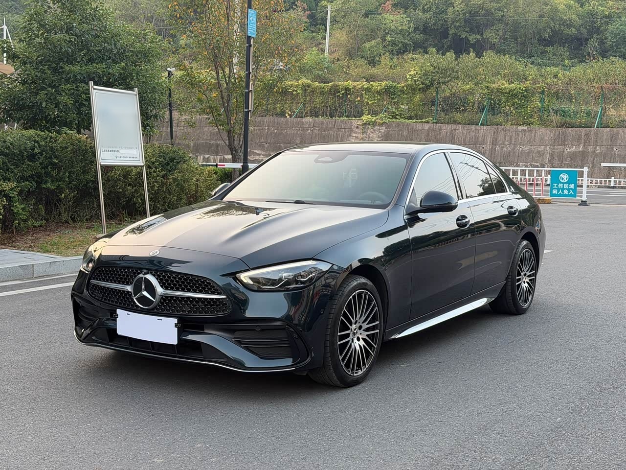 C-Class 2025 C 260 L Sport