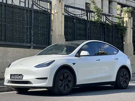Model Y 2023 RWD
