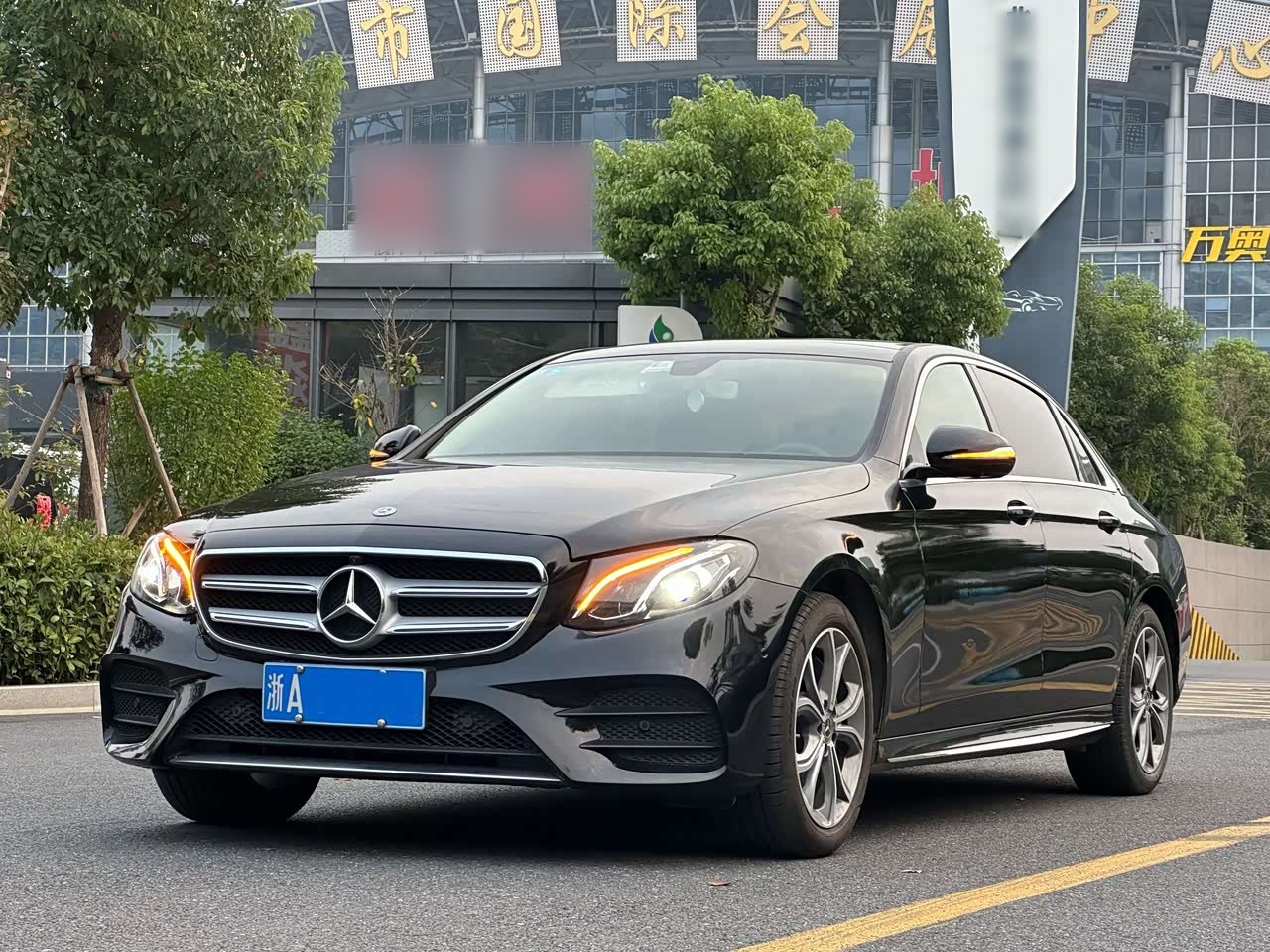 E-Class 2020 E 300 L Sport Luxury