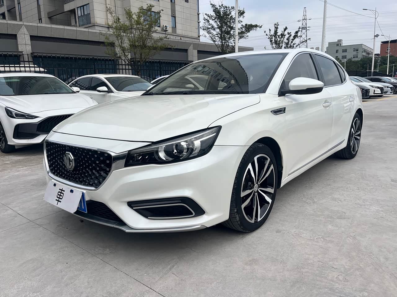 MG6 2017 20T AT Trophy Exclusive China V