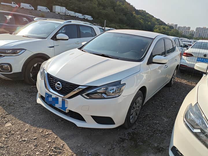 Sylphy 2022 Classic 1.6XE CVT Comfort